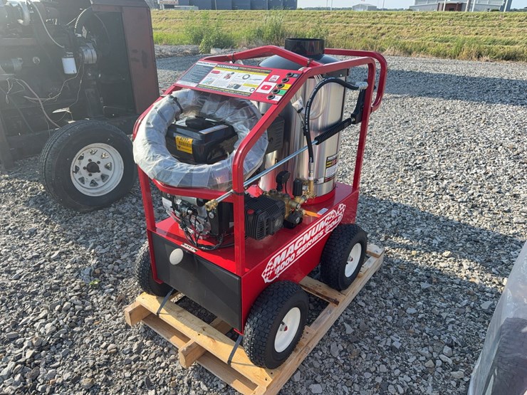 #47178-•-unused-magnum-4000-hot-water-pressure-washer-262577-inv#47178-image-1