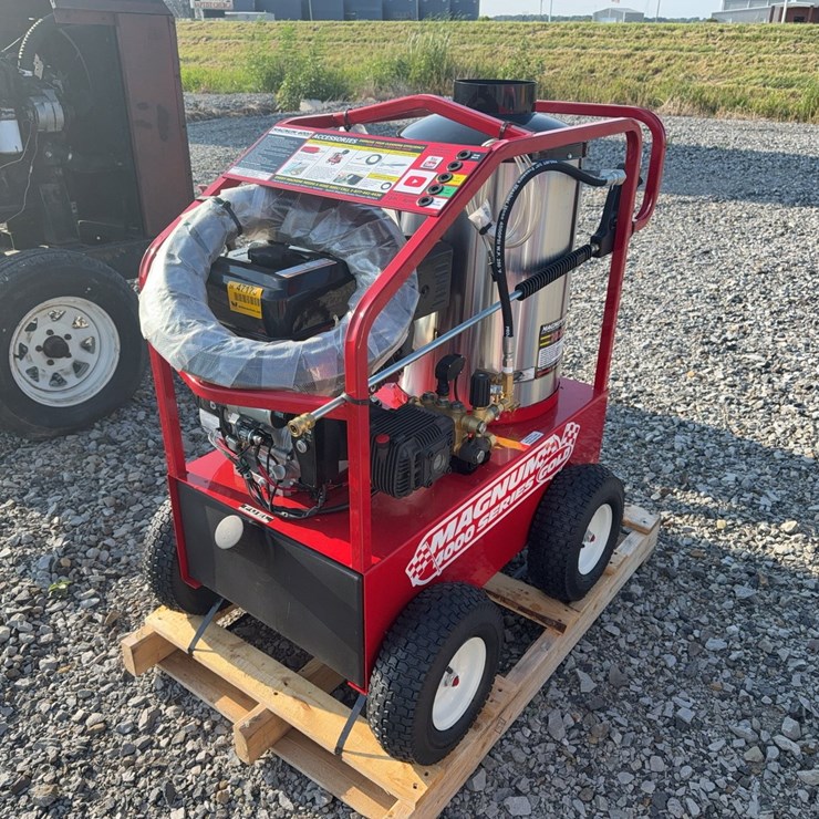 #47178 • Unused Magnum 4000 Hot Water Pressure Washer 262577 INV#47178