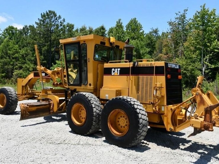 2002-caterpillar-140h-image-1