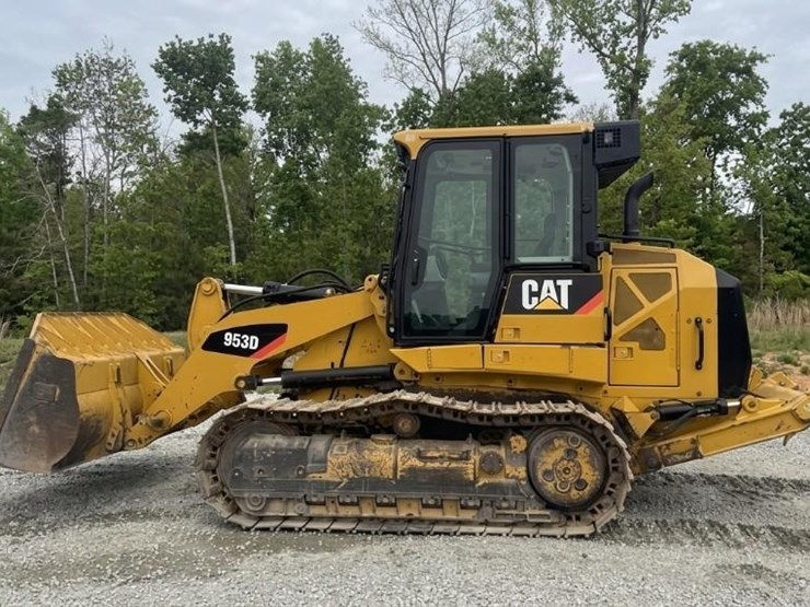 2017-caterpillar-953d-image-2