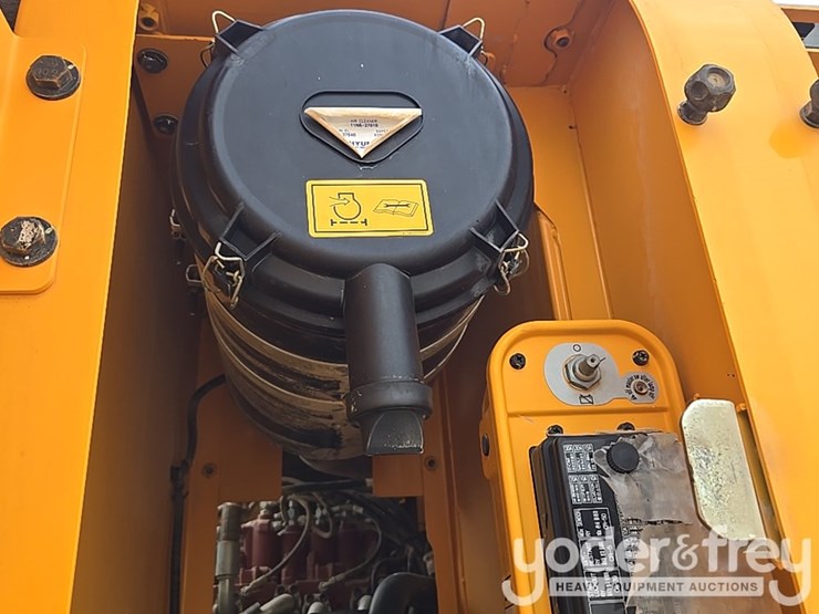 hyundai-hx260l-image-39