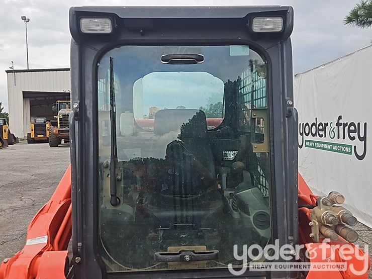 2023-kubota-svl75-2-image-26