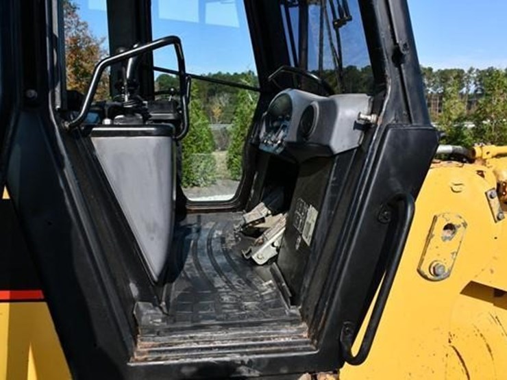 2006-caterpillar-963c-image-22
