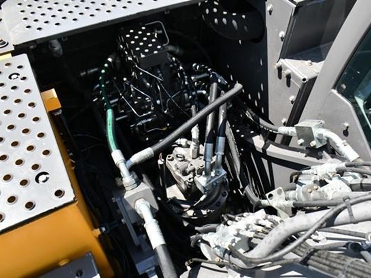 2022-volvo-ec250el-image-44