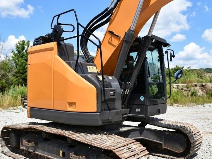 2020-case-cx245dsr-image-45