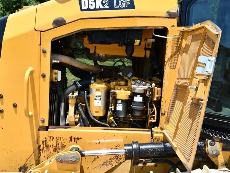 2018-caterpillar-d5k2-lgp-image-10