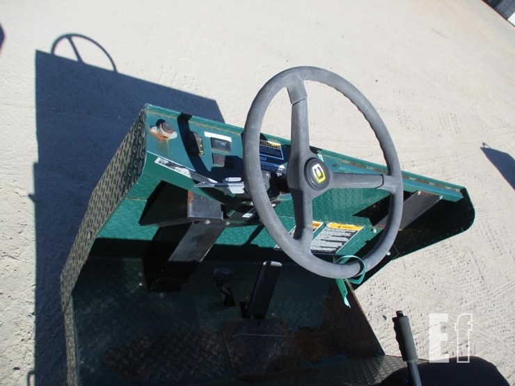 2014-cushman-titan-hd-image-9