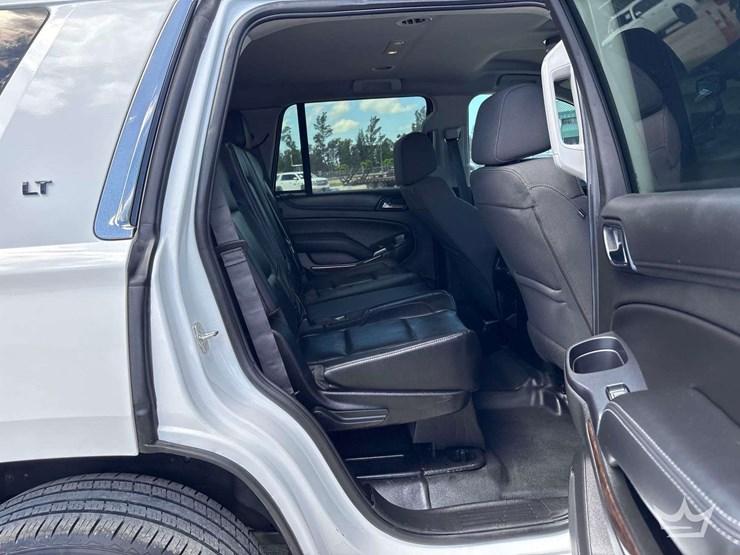 2019-chevrolet-tahoe-image-22