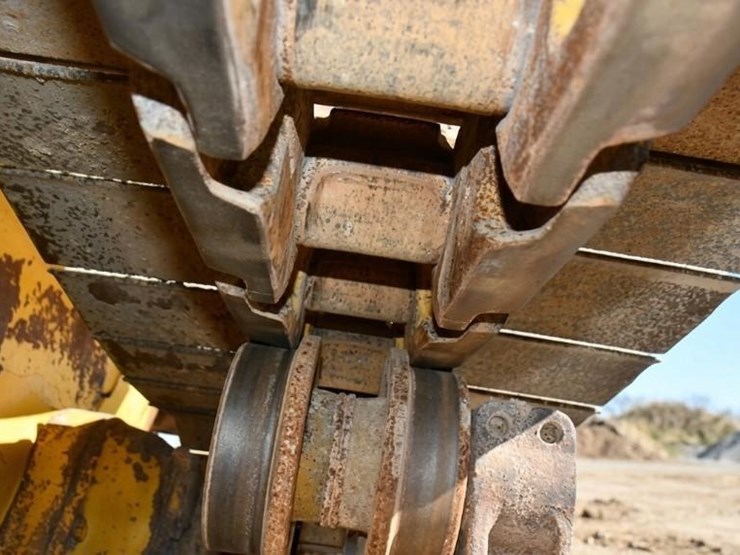 2019-komatsu-d65wx-18-image-15