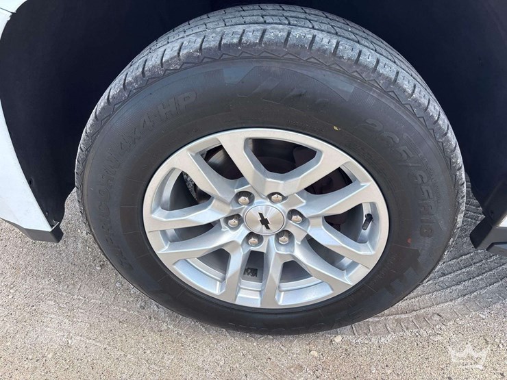 2019-chevrolet-tahoe-image-19