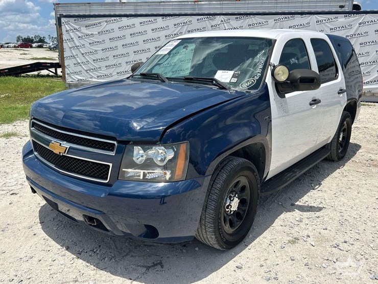 2014-chevrolet-tahoe-image-1