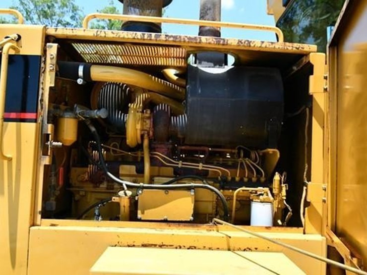 2002-caterpillar-140h-image-30