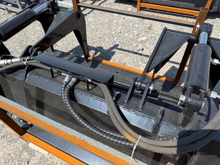 #2065-•-unused-pg772-skid-steer-plate-grabber-cpbzmq2604071-inv#48880-image-7