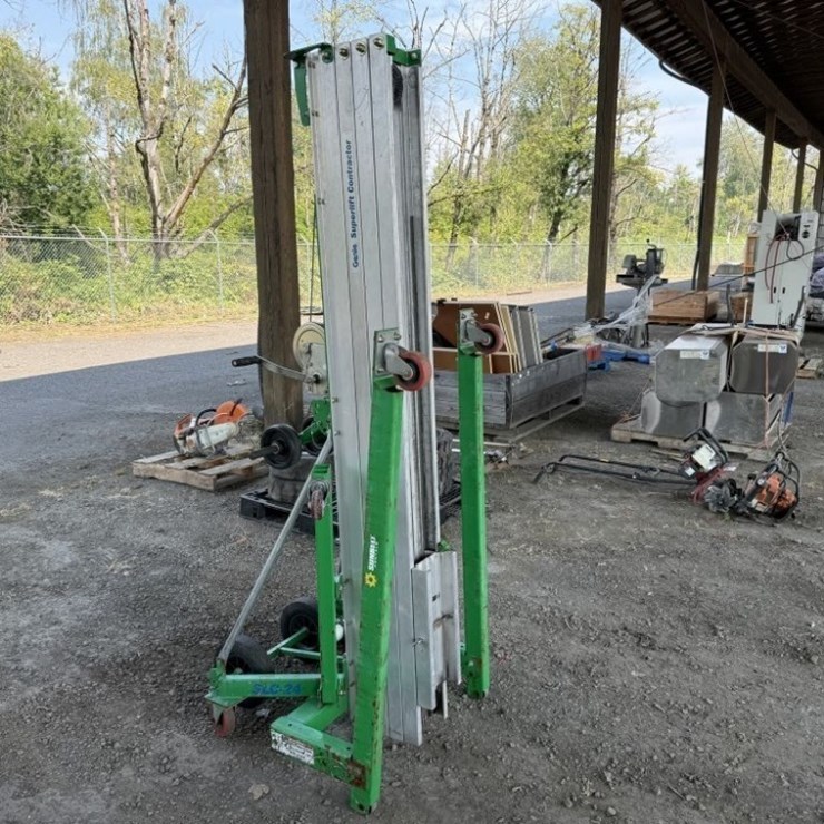 2019 GENIE SLC24