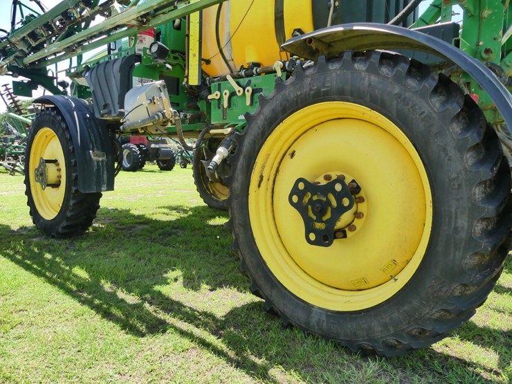 2014-john-deere-r4030-image-9