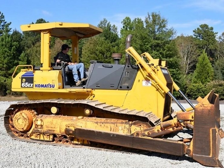2006-komatsu-d65ex-image-25