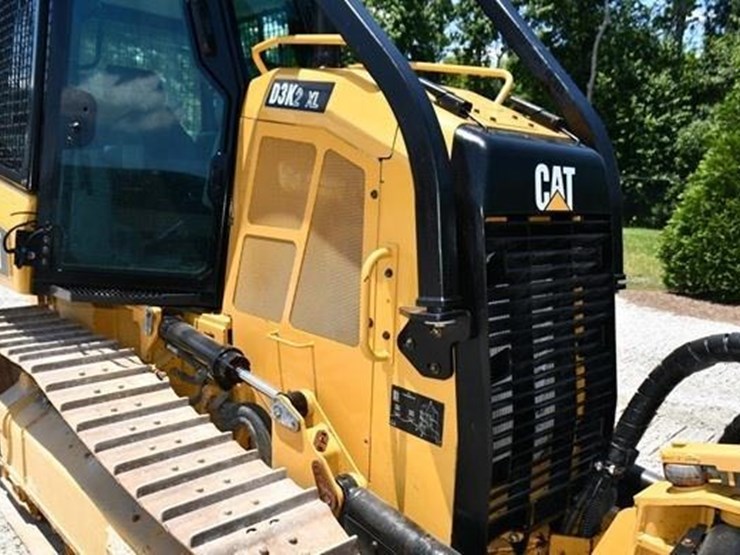 2020-caterpillar-d3k2-xl-image-34