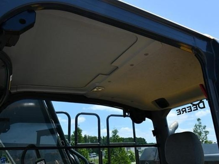 2019-deere-160g-lc-image-22