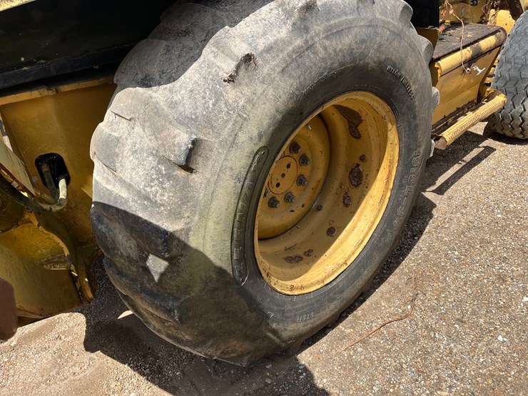#39249-•-caterpillar-416c-tractor-|-for-parts/repairs-image-8