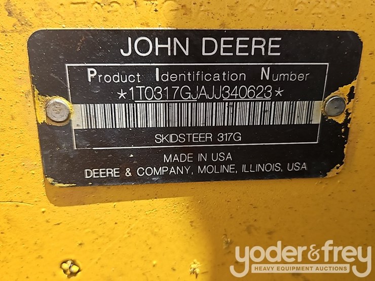 2019-deere-317g-image-30