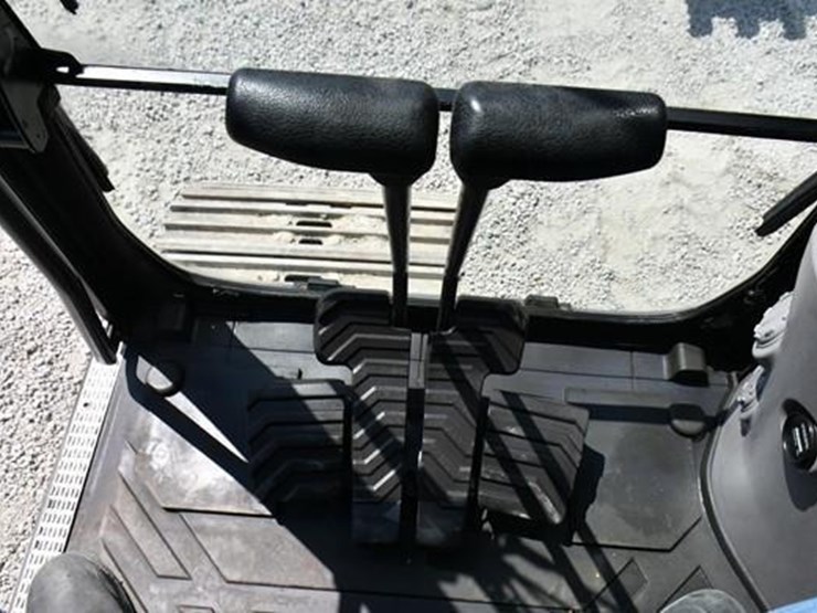 2022-volvo-ec250el-image-27