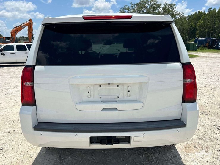 2020-chevrolet-tahoe-image-25