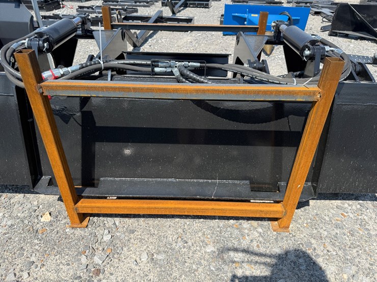 #2064-•-unused-pg772-skid-steer-plate-grabber-cpbzmq2604070-inv#48879-image-5