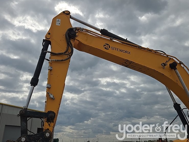 hyundai-hx260l-image-25