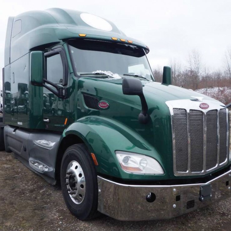 2021 PETERBILT 579