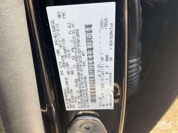 2020-ford-escape-image-5