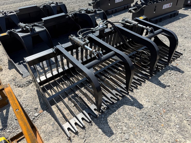 #2066-•-unused-jct-84"-skid-steer-rock-grapple-bucket-inv#49889-image-3