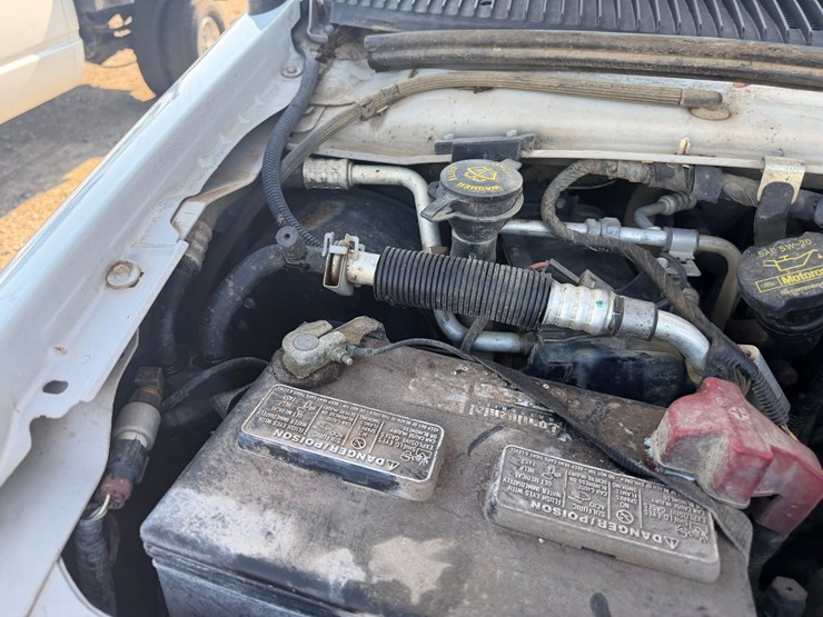 2013-ford-e350-image-62