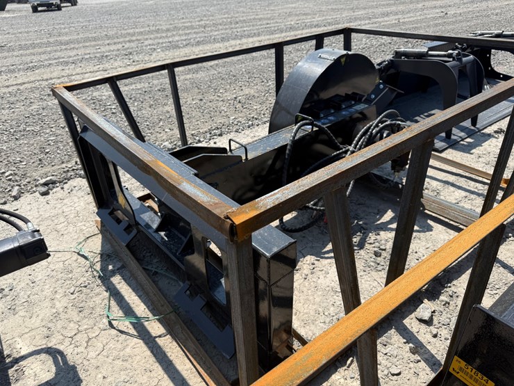 #2069-•-unused-top-cat-ecssstg200-skid-steer-stump-grinder-ecssstg20026052301h-inv#51843-image-4