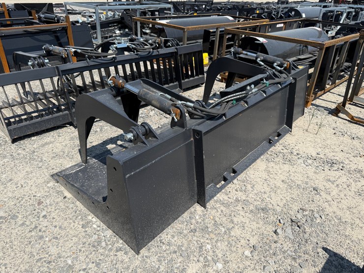 #2067-•-unused-jct-84"-skid-steer-grapple-bucket-inv#49887-image-2