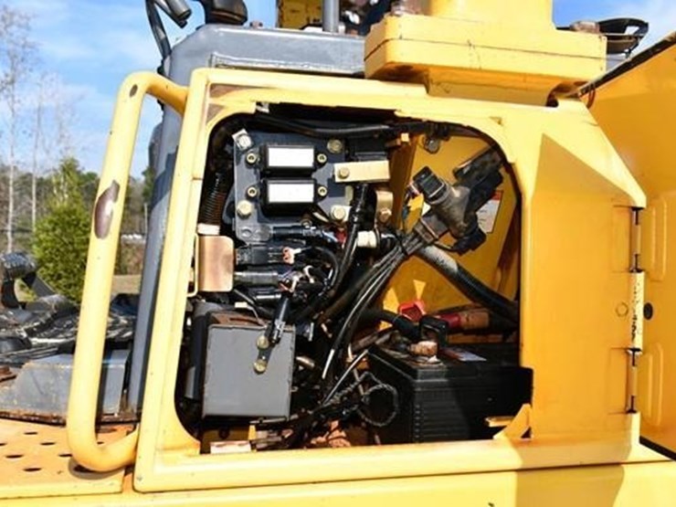 2006-komatsu-d65ex-image-20