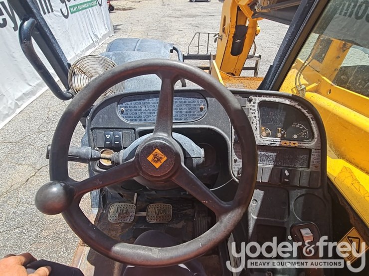 2015-jcb-507-42-image-43