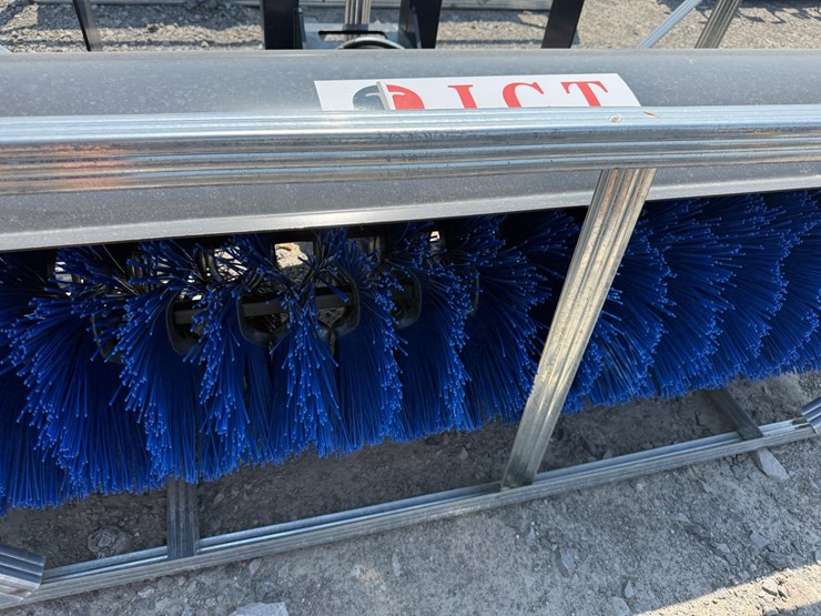 #2079-•-unused-jct-84"-skid-steer-angle-broom-inv#49883-image-6