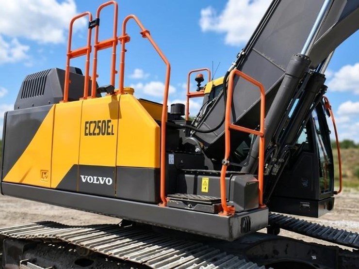 2022-volvo-ec250el-image-37