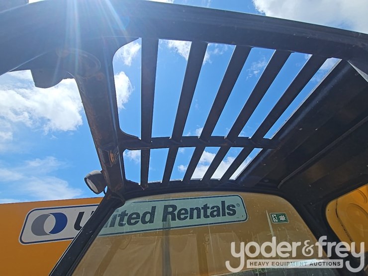 2015-jcb-507-42-image-41