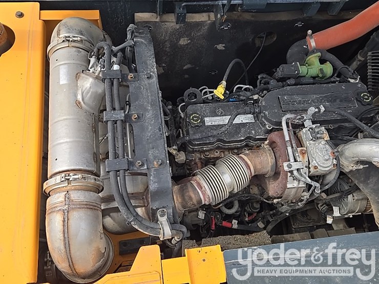 hyundai-hx260l-image-50