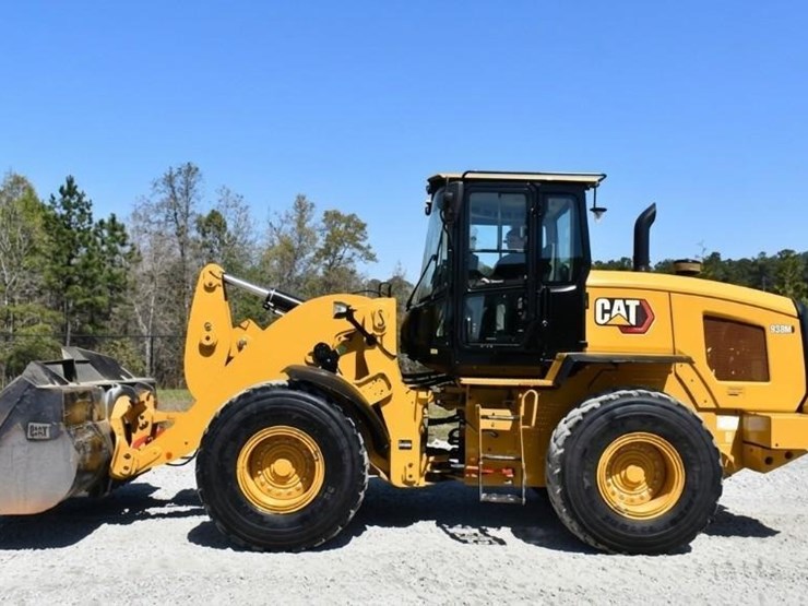 2020-caterpillar-938m-image-3