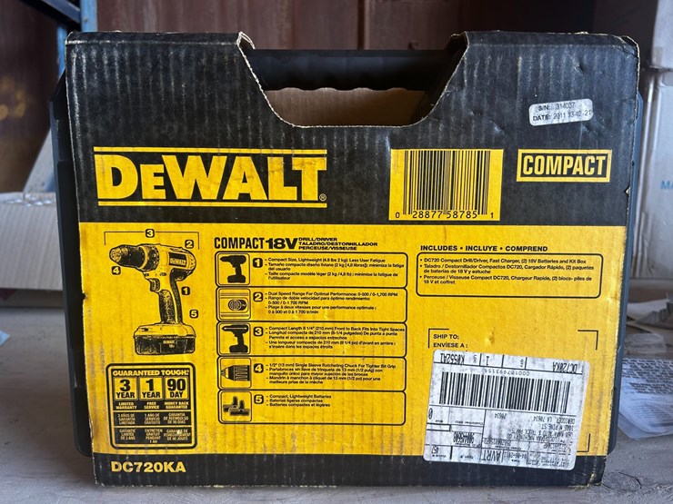 #39129-•-dewalt-cordless-drill-kit-with-case-image-3