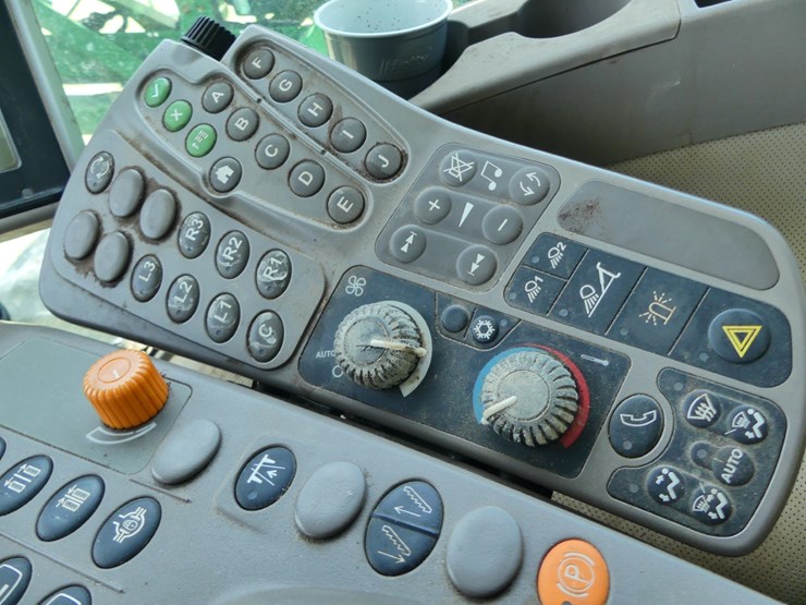2014-john-deere-r4030-image-24