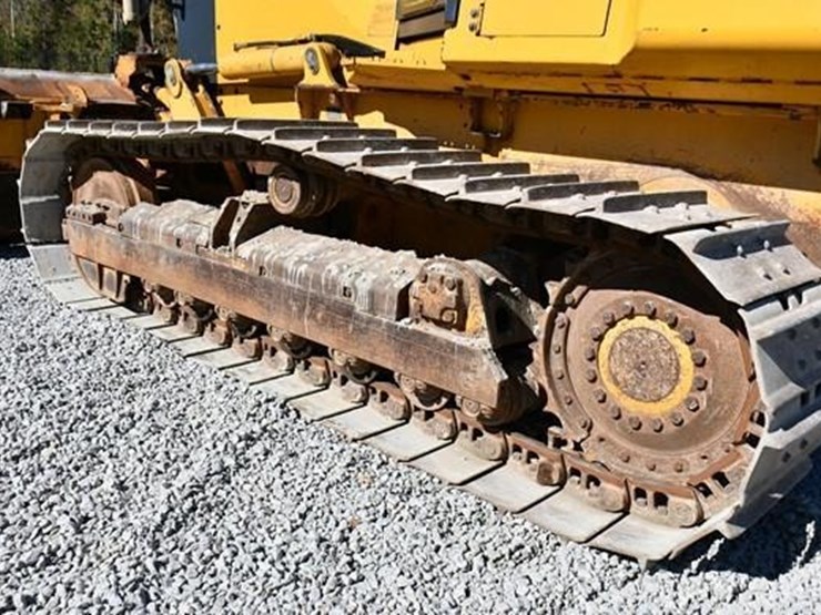2008-deere-700j-xlt-image-4