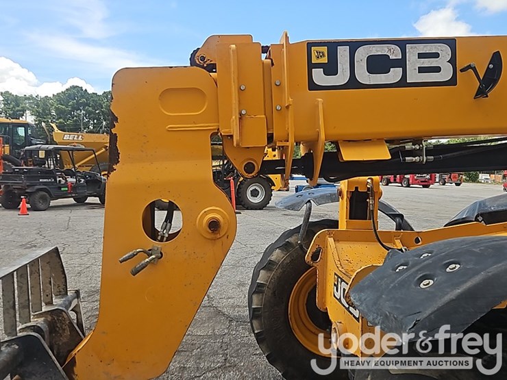 2015-jcb-507-42-image-23