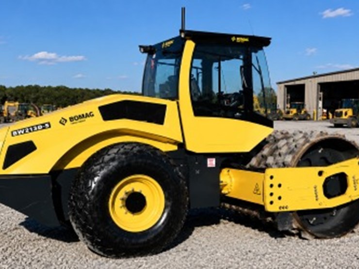 2022-bomag-bw213d-5-image-2