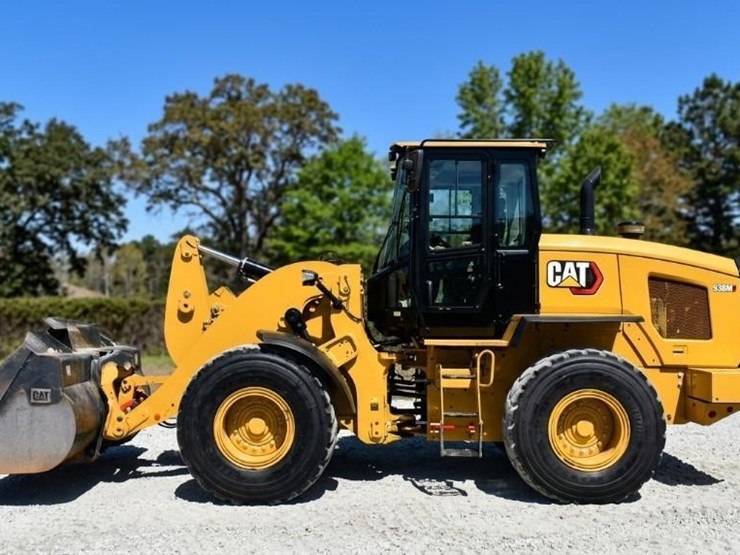 2020-caterpillar-938m-image-4