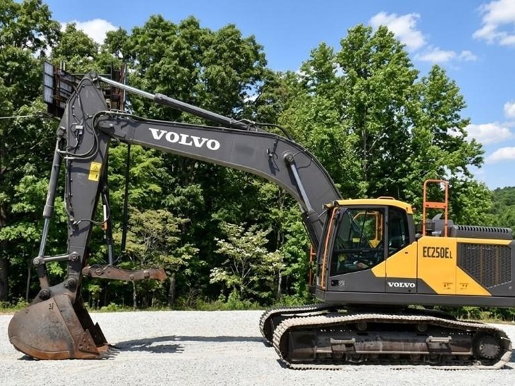 2022-volvo-ec250el-image-5