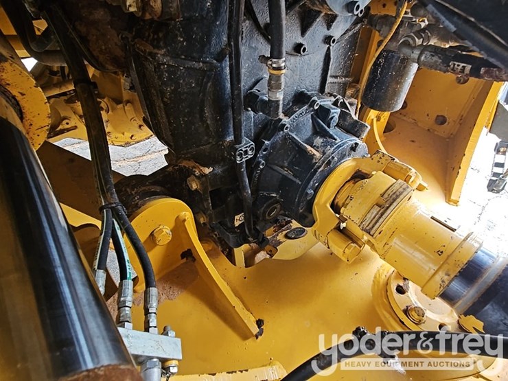 2022-bell-b45e-image-19