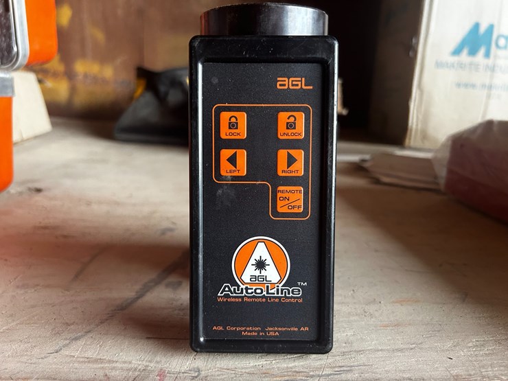#1156-•-agl-red-beam-gratelight-pipe-laser-image-9